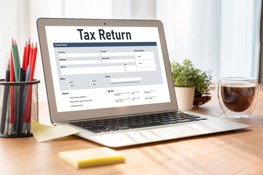 Online tax return form for submitting individual income tax return